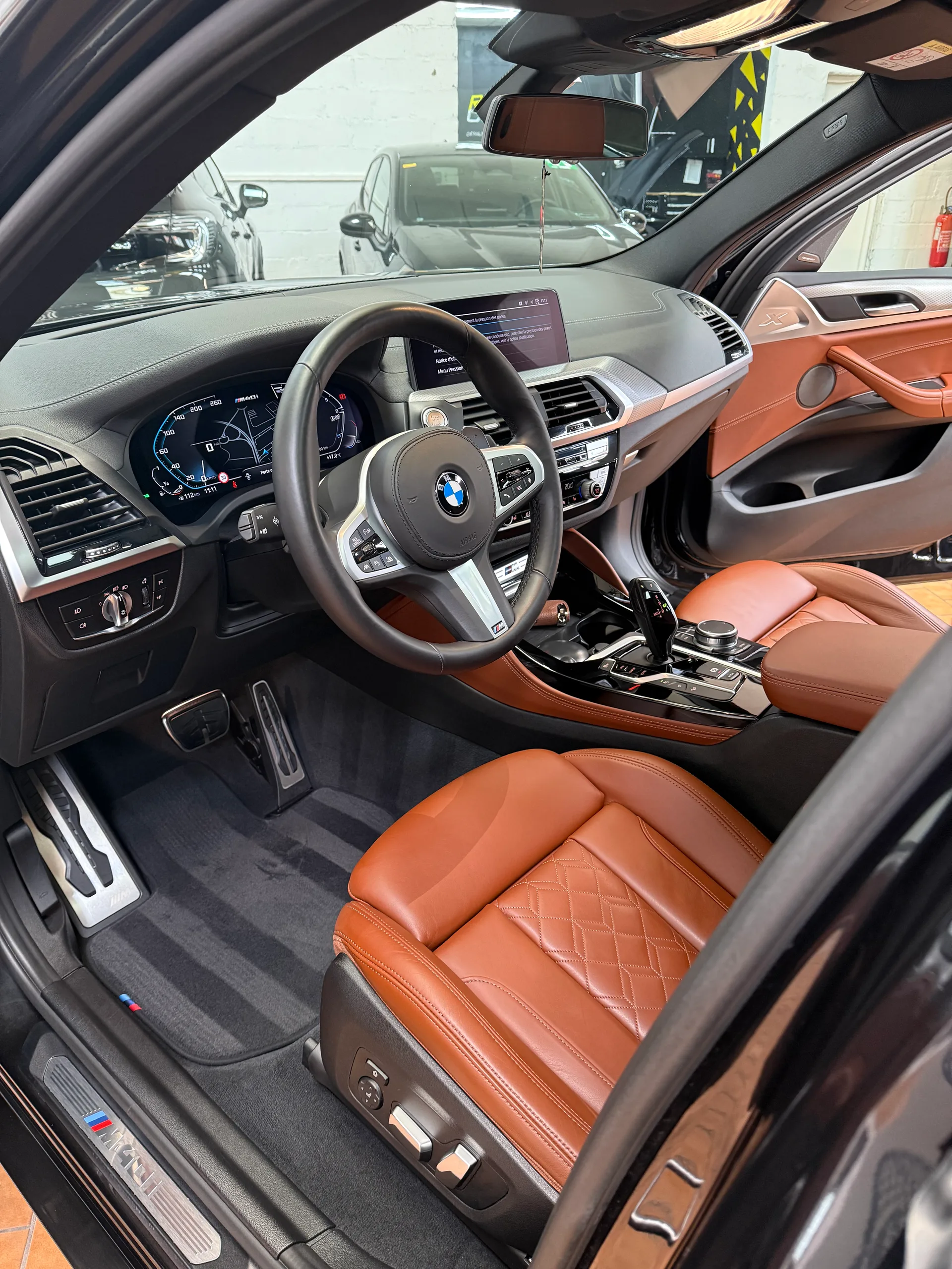 Intérieur BMW préparé par RM Custom